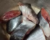 Foto langkah ke 1 dari resep Sup Ikan Patin.