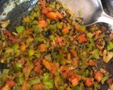 A picture of step 4 of Ragi Dalia Upma.