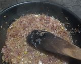 Foto del paso 5 de la receta: Varenikes de Papa y cebolla morada