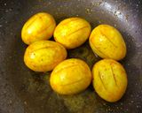 A picture of step 6 of Egg Do Pyaza.