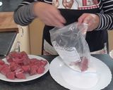 Foto del paso 1 de la receta: Ternera estofada con setas