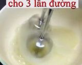 Hình bước làm 7 của món Bánh bông lan nho khô không cần lò nướng