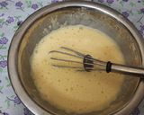 A picture of step 4 of Methi pithla jowar green garlic bhakri and thecha village style.