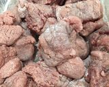 Foto del paso 1 de la receta: Carne guisada con papas