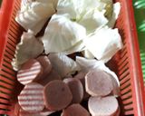 Foto langkah ke 1 dari resep Sop sosis simple.