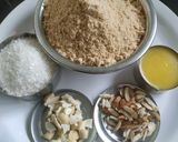 பிஸ்கட் அல்வா (Biscuit halwa recipe in tamil) ரெசிபி ஸ்டேப் 1 புகைப்படம்
