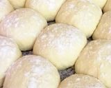 Foto del paso 5 de la receta: Pancitos de manteca