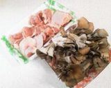 A picture of step 1 of New Year's Soba with Fragrant Sesame Chicken and Maitake.