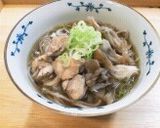 A picture of step 5 of New Year's Soba with Fragrant Sesame Chicken and Maitake.