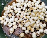 A picture of step 3 of Gud Makhana/ Fox nuts with Jaggery.