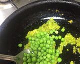 A picture of step 3 of Baked Cheesy Flower Samosa.