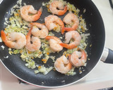 Foto del paso 1 de la receta: Salsa Blanca con Camarones