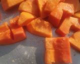 A picture of step 1 of Papaya chaat.