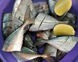 Foto langkah ke 1 dari resep Ikan Bumbu Kuning.