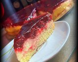 Ciasto z wiśniami, kremowym budyniem waniliowym i galaretką krok przepisu 7 zdjęcie