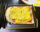 熱壓吐司(美式炒蛋與培根)的食譜步驟6照片