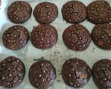 Φωτογραφία βήματος 4 της συνταγής Cookies διπλής σοκολάτας