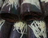 Foto langkah ke 5 dari resep Dadar Gulung Pisang Coklat.