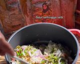Gambar langkah 4 resipi Nasi Ulam.
