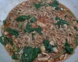 Foto langkah ke 4 dari resep Mie Dog Dog Rawit.