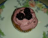 Φωτογραφία βήματος 4 της συνταγής Blackberry zucchini muffins (κεκάκια με βατόμουρα και κολοκυθάκι)