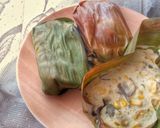 A picture of step 7 of Botok Jagung Jamur Tahu Telur.