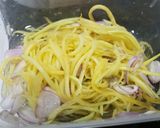Hình bước làm 2 của món Salad trộn sốt chanh dây