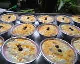 Foto langkah ke 4 dari resep Roti Kelapa.
