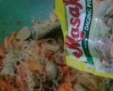 Foto langkah ke 3 dari resep Bihun goreng sederhana.