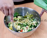 Foto langkah ke 6 dari resep Pepes tahu kemangi.