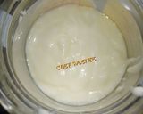 A picture of step 5 of Home-made Mayonnaise.