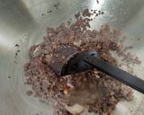Foto langkah ke 3 dari resep Tumis Kentang Daging Cincang.