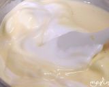 A picture of step 8 of Fluffy Soufflé Cheesecake.