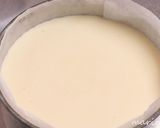 A picture of step 10 of Fluffy Soufflé Cheesecake.