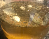 Foto del paso 2 de la receta: Cebollitas Curtidas