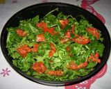 Foto del paso 5 de la receta: Ensalada de rúcula con tomates confitados