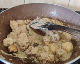 A picture of step 10 of Aloo Gobhi Korma.