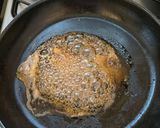Foto del paso 3 de la receta: Almíbar para glaseado (salvapapas cuando no tenés azúcar impalpable)