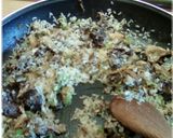 Foto del paso 3 de la receta: Risotto con seta de cardo, seta china y morcilla