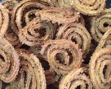ચકરી (Chakri Recipe In Gujarati) રેસીપી સ્ટેપ5ફોટો