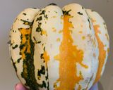 A picture of step 1 of Easy homemade spiced pumpkin purée 🎃.