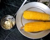 A picture of step 2 of Butter chilli corn cob.