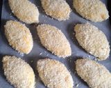 A picture of step 9 of Curry Bread (Kare Pan).