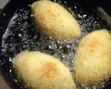 A picture of step 10 of Curry Bread (Kare Pan).