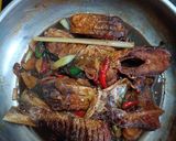 Foto langkah ke 4 dari resep Bandeng Kecap Betawi.