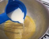 Foto langkah ke 3 dari resep Caramel custard pudding (No oven).