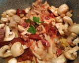 Foto del paso 9 de la receta: Manitas de Cerdo en olla GM