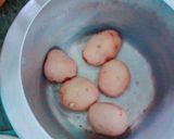 A picture of step 1 of Fried fasting potatoes.