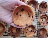 Foto del paso 4 de la receta: Canastitas de cookie para frutillas 🍓 🍓 🍓