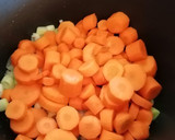 Foto del paso 4 de la receta: Crema de zanahoria y puerro con pimientos asados